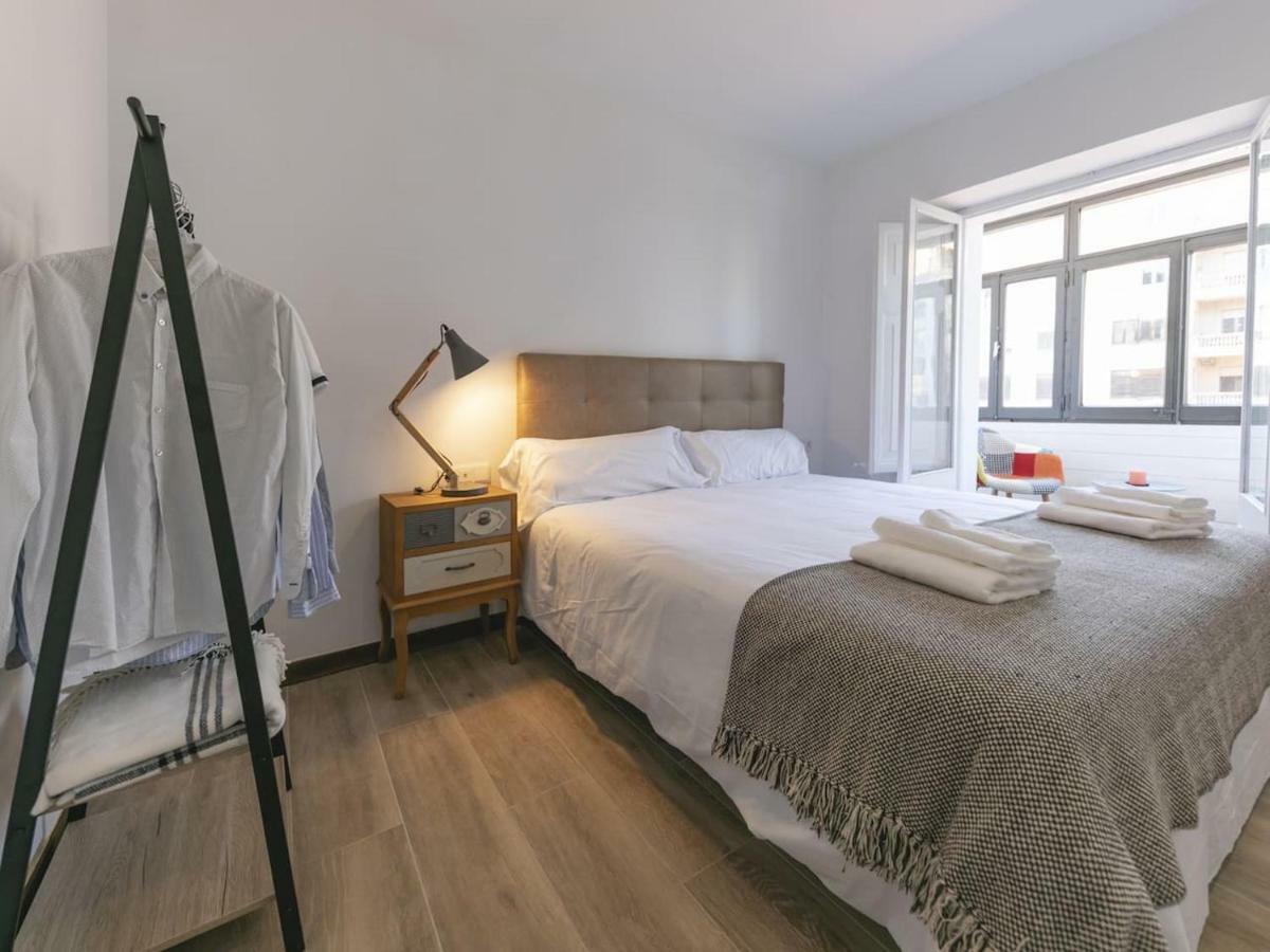 Bravissimo Rambla Eiffel Bridge 2 Apartment Girona Bagian luar foto