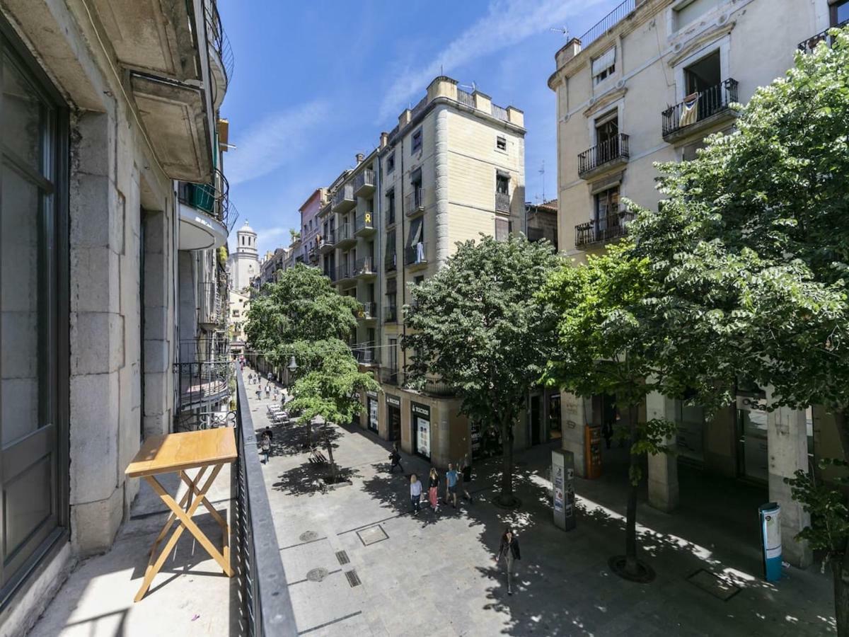 Bravissimo Rambla Eiffel Bridge 2 Apartment Girona Bagian luar foto