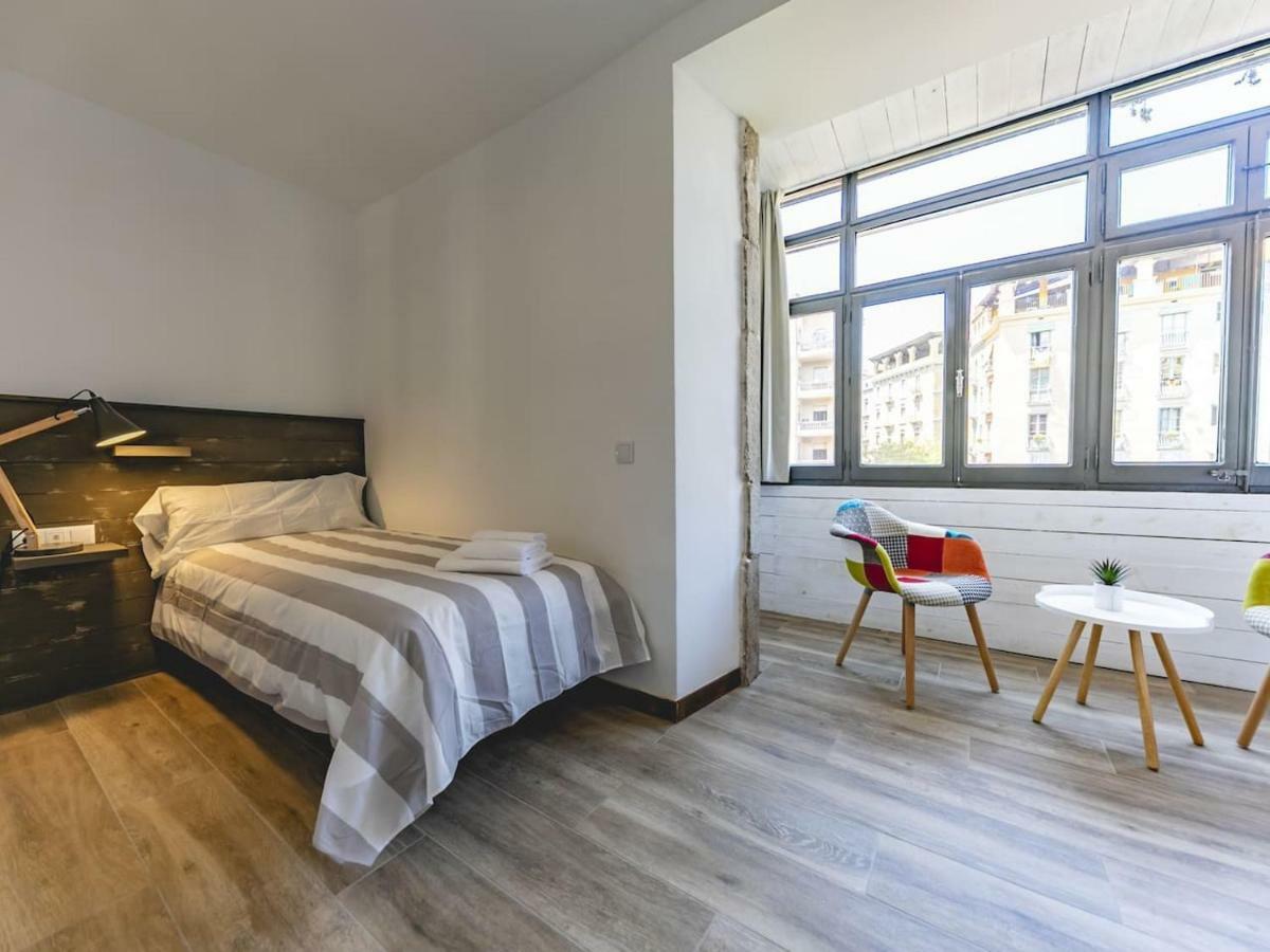 Bravissimo Rambla Eiffel Bridge 2 Apartment Girona Bagian luar foto